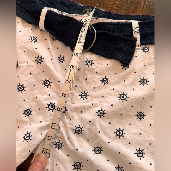 Beverly Hills Polo Club Men’s 34 Navy Blue and White Shorts with belt - Picture 4 of 7